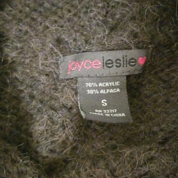 Joyce Leslie Mohair Short sleeve cowl neck sweater - Picture 5 of 5